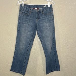 Lucky Jeans Size 4 x 27 B68
